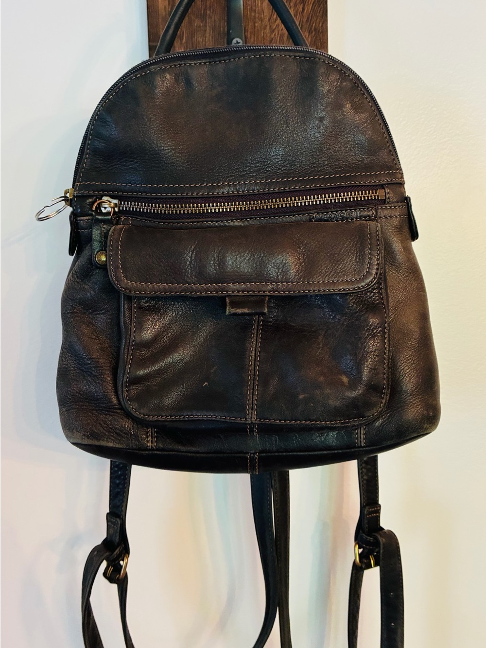 Fossil vintage Mini Brown Leather women's backpack.
